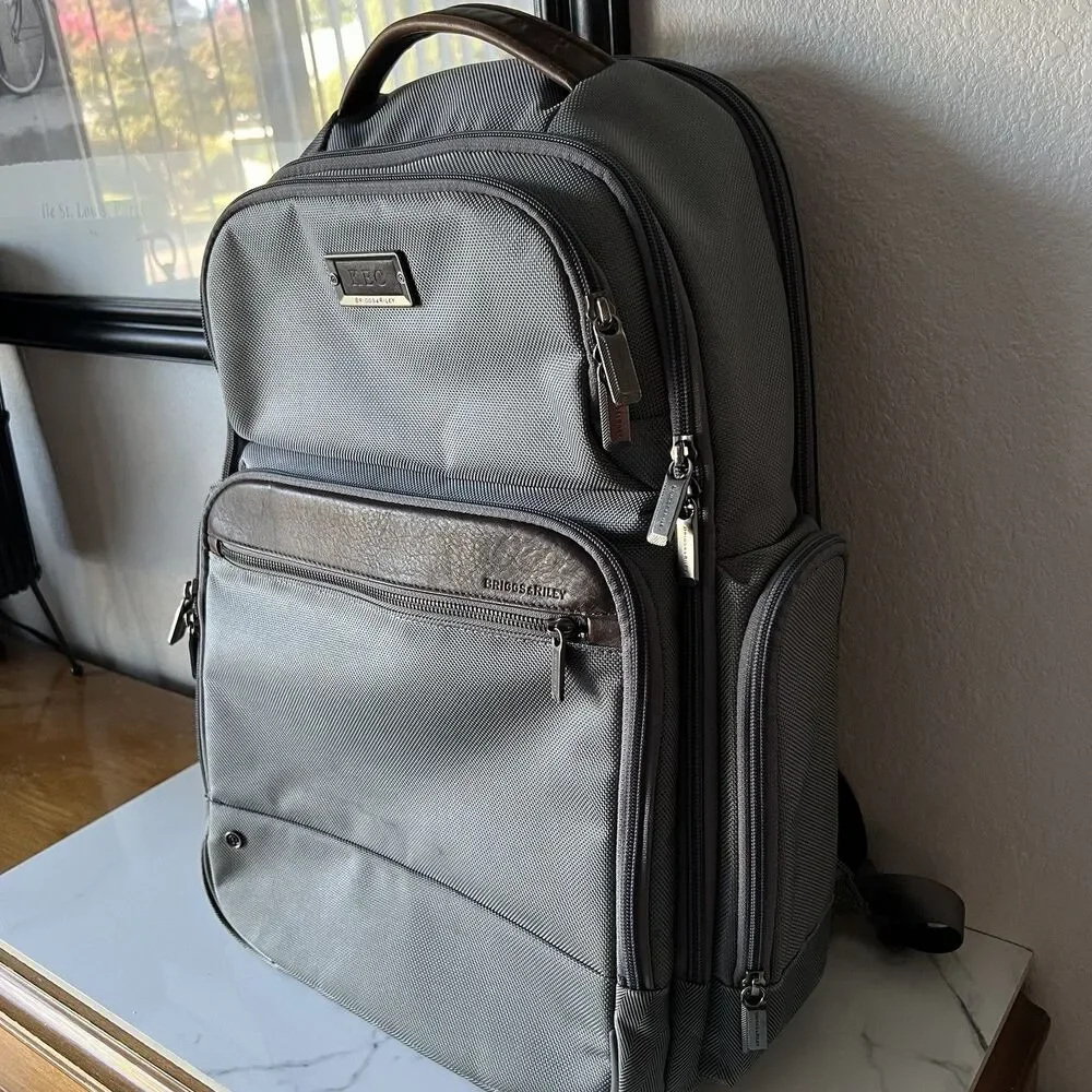 Briggs & Riley @Work Medium Cargo Backpack Grey Brown